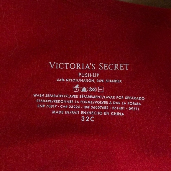 Victoria’s Secret Bra - Picture 4 of 4